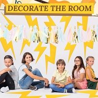 Décoration de fête Thème Éclair Jaune : 12 grands tapis découpés en feutre en forme de foudre pour décoration murale de salle de classe, anniversaire, ou accessoire de fête prénatale
