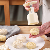 Moules à gâteaux ronds en plastique de marque YH, écologiques, lavables au lave-vaisselle, à pression manuelle, à motifs floraux variés, pour pâtisserie 3D DIY