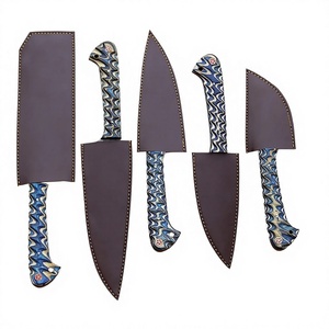 Ensemble de 5 couteaux de cuisine en acier Damas avec manche en bois Pakka bleu, comprenant un couteau de chef, un couteau à éplucher, un couteau utilitaire et un couteau à découper - Product Image 2