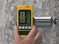 Détecteur laser professionnel de haute précision alimenté par piles AA avec protection IP55 pour récepteur de niveau laser extérieur rouge et vert