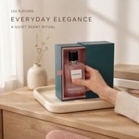 Boîte de parfum personnalisée de luxe, emballage de bouteille de parfum en papier personnalisé avec couvercle pour cadeau de parfum de luxe et emballage de vente au détail