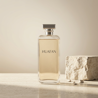 Flacon de parfum rectangulaire de luxe en verre transparent de 100 ml, flacon pulvérisateur de parfum vide avec bouchon carré argenté, logo personnalisé
