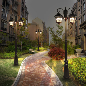 โคมไฟสนามทองเหลืองกลางแจ้ง LED แสงวอร์มไวท์ โคมแก้ว IP66 พลังงานแสงอาทิตย์ AC 220V 2700K พร้อมเซ็นเซอร์ตรวจจับความเคลื่อนไหว ปรับความสว่างได้ - Product Image 6