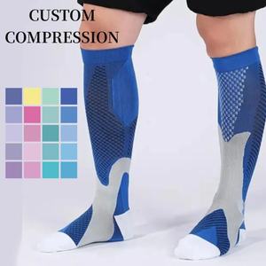 Calcetines de Compresión hasta la Rodilla de Alta Calidad con Logotipo Personalizado para Hombre y Mujer, para Correr, Ciclismo, Deportes, Medias de Soporte Deportivo con Presión - Product Image 1