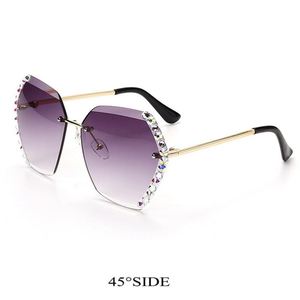 <span class=keywords><strong>Gafas</strong></span> <span class=keywords><strong>de</strong></span> sol cuadradas <span class=keywords><strong>de</strong></span> diamantes <span class=keywords><strong>de</strong></span> gran tamaño a la moda Vintage 2025 para mujer, <span class=keywords><strong>gafas</strong></span> <span class=keywords><strong>de</strong></span> sol con montura dorada sin montura <span class=keywords><strong>de</strong></span> marca <span class=keywords><strong>de</strong></span> lujo, diseño famoso - Product Image 1