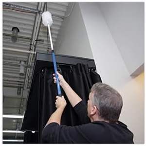 Barra telescópica de aluminio Boardwalk para plumero de microfibra de 36 a 60 pulgadas, herramienta de limpieza doméstica azul - Product Image 5