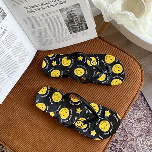 Tongs d'été pour femmes tongs à motif mignon pantoufles de plage d'été mode pantoufles à fond souple chaussures de Style de marche simples - Product Image 4