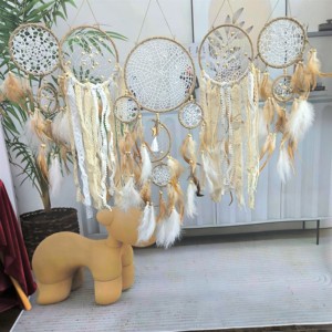 <span class=keywords><strong>Attrape</strong></span>-rêves Art Déco fait main avec plumes blanches et tenture murale féerique perlée au prix de gros - Product Image 1