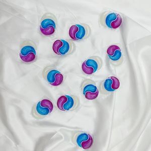 Cápsulas de lavado de fábrica OEM ODM, cápsulas de lavado, detergente líquido 3 en 1 a granel, lavandería en barriles - Product Image 3