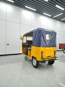 Triciclo de Pasajeros Tipo Tuktuk para Asia del Sur, América y África, Vehículo Abierto con Capacidad de Carga de 400 kg, Largo Alcance, Carga Eléctrica, para Asia del Sur, Sudamérica y África - Product Image 5