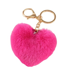 <span class=keywords><strong>Porte</strong></span>-clés en fourrure 8CM en gros, avec pompon en fausse fourrure moelleux, motif dessin animé, pour sac de voiture, et pompon cœur bébé - Product Image 1