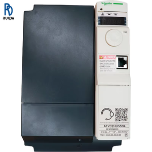 ใหม่และเป็นของแท้ รับประกัน 1 ปี ATV32HU55N4 ราคาพิเศษ ไดรฟ์ปรับความเร็วรอบ ATV32 5.5 กิโลวัตต์ 400 โวลต์ 3 เฟส พร้อมฮีทซิงค์ - Product Image 1