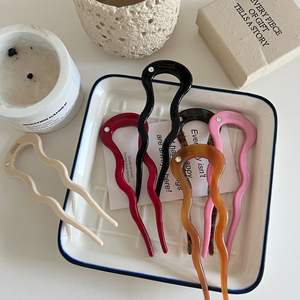 Porte-chignon en cristal français avec <span class=keywords><strong>strass</strong></span> Porte-<span class=keywords><strong>cheveux</strong></span> en acétate d'acide Accessoires en épingle à <span class=keywords><strong>cheveux</strong></span> pour femmes et filles Épingle à <span class=keywords><strong>cheveux</strong></span> en forme de U Vente en gros - Product Image 4