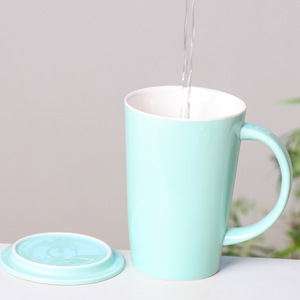 Tasse en céramique avec couvercle, couleur verte unie, ensemble de deux pièces, tasse cadeau pour usage au bureau - Product Image 4