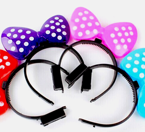 Weihnachten Stirnband Mit Polka Dot Bowknot Glow In <span class=keywords><strong>The</strong></span> Dark Für Partei Liefert - Product Image 4