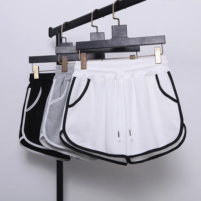 אופנה למתוח מותניים מזדמנים מכנסיים אישה 2020 גבוהה מותן שחור לבן מכנסיים קצרים Harajuku החוף סקסי קצר נשים בגדים