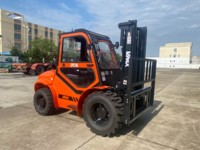 Chariot élévateur tout-terrain CPCY40 4T 4x4 avec moteur Xinchai, levage 3m, fourches 1200mm