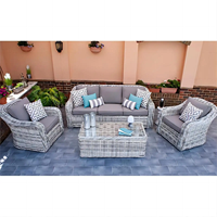 Meubles de jardin Foshan : Ensemble de chaises de jardin en rotin moderne de qualité exclusive, table à manger en osier pour l'extérieur