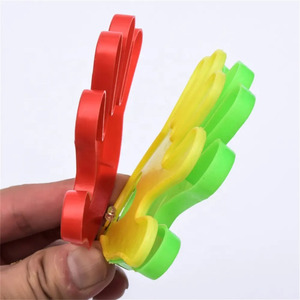 Mains d'applaudissements lumineuses et bâtons lumineux Décoration de fête néons pour les nouveautés de fête nouvelles et animées - Product Image 2
