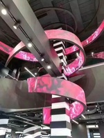La forme de vague P4 accrochant le type créatif flexible a mené l'affichage mené de flottement doux d'écran