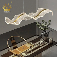Luxuriöser Wellenförmiger Acryl-Kronleuchter Moderne Gebogene LED-Pendelleuchte für Restaurant, Kücheninsel und Villa