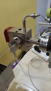 Küçük elektrik kabloları ekstrüzyon üretim hattı masaüstü laboratuvar kullanımı ekstruder deskscale makinesi - Product Image 2