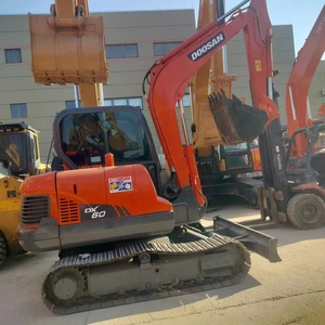 Mini-excavatrice Doosan DX60 de 1,5 tonne avec godet de creusement d'une capacité de 0,18 m³, moteur, boîte de vitesses et PLC d'occasion - Product Image 1