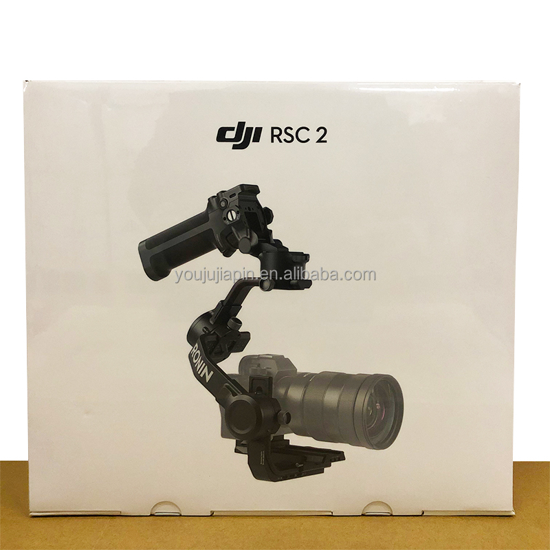 DJI RSC 2 はミラーレスカメラ用の3軸スタビライザーです。軽量設計の 