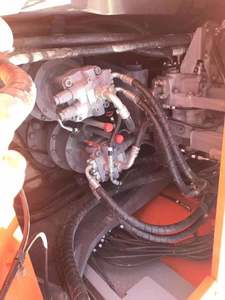 Hitachi 470 Excavadora usada Excavadora de movimiento de tierras Hitachi 240 Original Hitachi Precio barato - Product Image 4