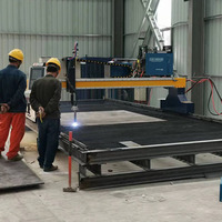 Solution de découpe des métaux : table plasma CNC pour le prototypage rapide, la fabrication de pièces sur mesure et les travaux de métal architecturaux