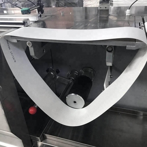 Machine d'emballage à disques inclinés avancée à grande vitesse pour les gâteaux aux flocons d'avoine, au chocolat et au nougat - Product Image 5