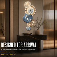 Horloge murale LED Blue Lotus Koi, horloge sculpturale moderne pour salon, entrée, réception d'hôtel et intérieurs contemporains