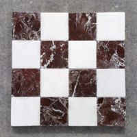 Carrelage personnalisé populaire en marbre coloré à motif damier pour sols intérieurs de cuisine et salle de bain