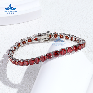 Pulseira Clássica de Quatro Garras em Cores Vermelha e Azul para Homens e Mulheres, Bracelete de Prata 925 com Moissanite, Pulseira Tennis de Correntes Finas - Product Image 5