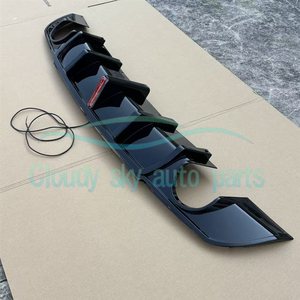 Kit carrosserie de modification avec diffuseur arrière à LED, adapté aux modèles Chrysler 300C SRT 15-23. - Product Image 3