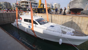 Yate Empresarial Personalizable de 17m en Aleación de Aluminio |   Bote de Lujo <span class=keywords><strong>con</strong></span> Motor Fuera de Borda y Tubos de PVC para Pesca y Transporte - Product Image 4