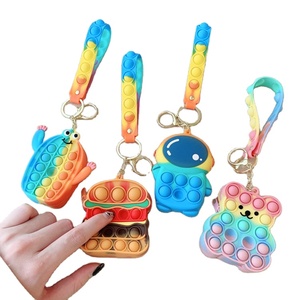Móc Chìa Khóa Hình Thỏ Mickey Minnie Stitch Rabbit Unicorn Popping Móc Chìa Khóa Đẩy Móc Chìa Khóa Bong Bóng Nó Fidget Đồ Chơi - Product Image 1