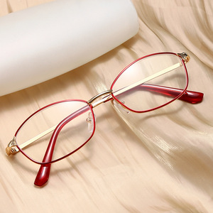 Lunettes de lecture pleine monture LH001 C1 rouges, verres en résine métallique, anti-lumière bleue, pour femmes, été 2021 - Product Image 4