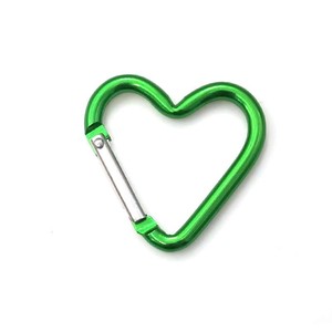 Mosquetón de aluminio en forma de corazón, carga de 5 kg, duradero, para mochila, llavero, gancho para ropa - Product Image 4