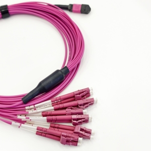 Cable de Fibra Óptica de Alta Velocidad de 12 Núcleos, Cable Multimodo MPO-LC UPC, LSZH 50/125μm, Cable de Conexión de 10G - Product Image 6