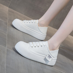 2025 Spring New Women's Sports Casual All- <b>Match</b> <b>Board</b> Shoes Big Head Single-Layer Slip-On White Shoes - Product Image 3