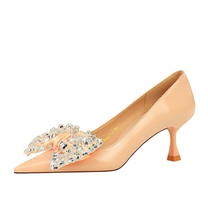 Chaussures élégantes à talons hauts pour femmes avec design coupe de vin, bouche peu profonde, bout pointu, nœud en strass, talons fins et plats pour banquets - Product Image 6