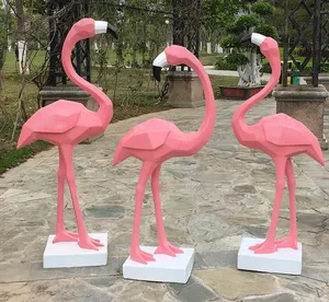 Sculpture <span class=keywords><strong>de</strong></span> flamant rose personnalisée pour <span class=keywords><strong>jardin</strong></span>, statue d'animal flamant rose géométrique en fibre <span class=keywords><strong>de</strong></span> verre - Product Image 2
