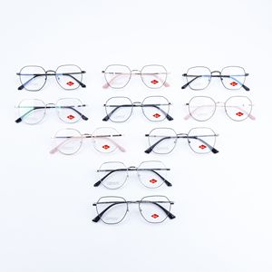 Barato al por mayor orden mixto de gafas de diseño de Metal gafas de realidad marcos espectáculo anteojos ópticos los hombres de las mujeres - Product Image 1