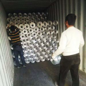 Recinzione per Allevamenti di Cavalli, Bovini e Cervi con Rete Quadrata Ondulata in Filo Metallico Zincato per Recintare Bestiame e Pollame - Product Image 6