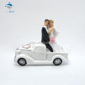 Romantic Design CO-ARTS <b>Sweet</b> Couple Resin Craft Kids Promotional <b>Gift</b> - Product Image 1