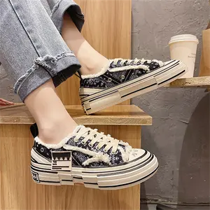 2021 New Cream sneakers Ladies Korean Version Of The wall Bottom A Stirrup Students running tenis Sports sepatu casual shoes