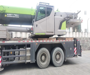 Año 2020 hecho Zoomlion ztc800v 80 toneladas usado Zoomlion ztc800e5 ztc800h5 ztc900h7 ztc550v 80 toneladas Camión grúa - Product Image 4