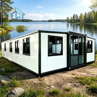 Maison conteneur préfabriquée ergonomique de 40 pieds, galvanisée et résistante à la rouille, mini-bureau pour site à distance et espace de travail pour le personnel