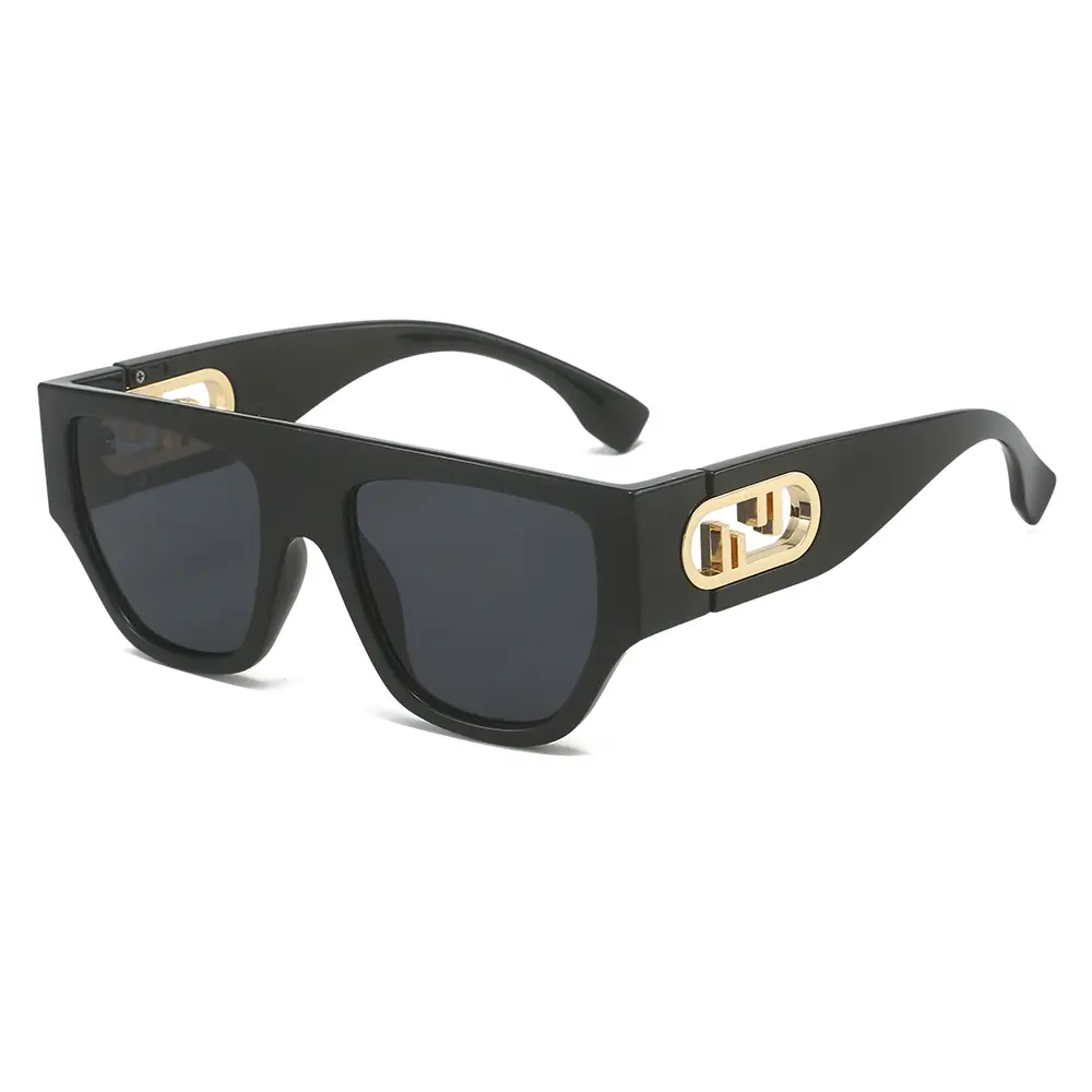 2024 Ins classic brand Designer sunglasses women fashion hot sun glasses uv400 beach accessories high quality lunettes